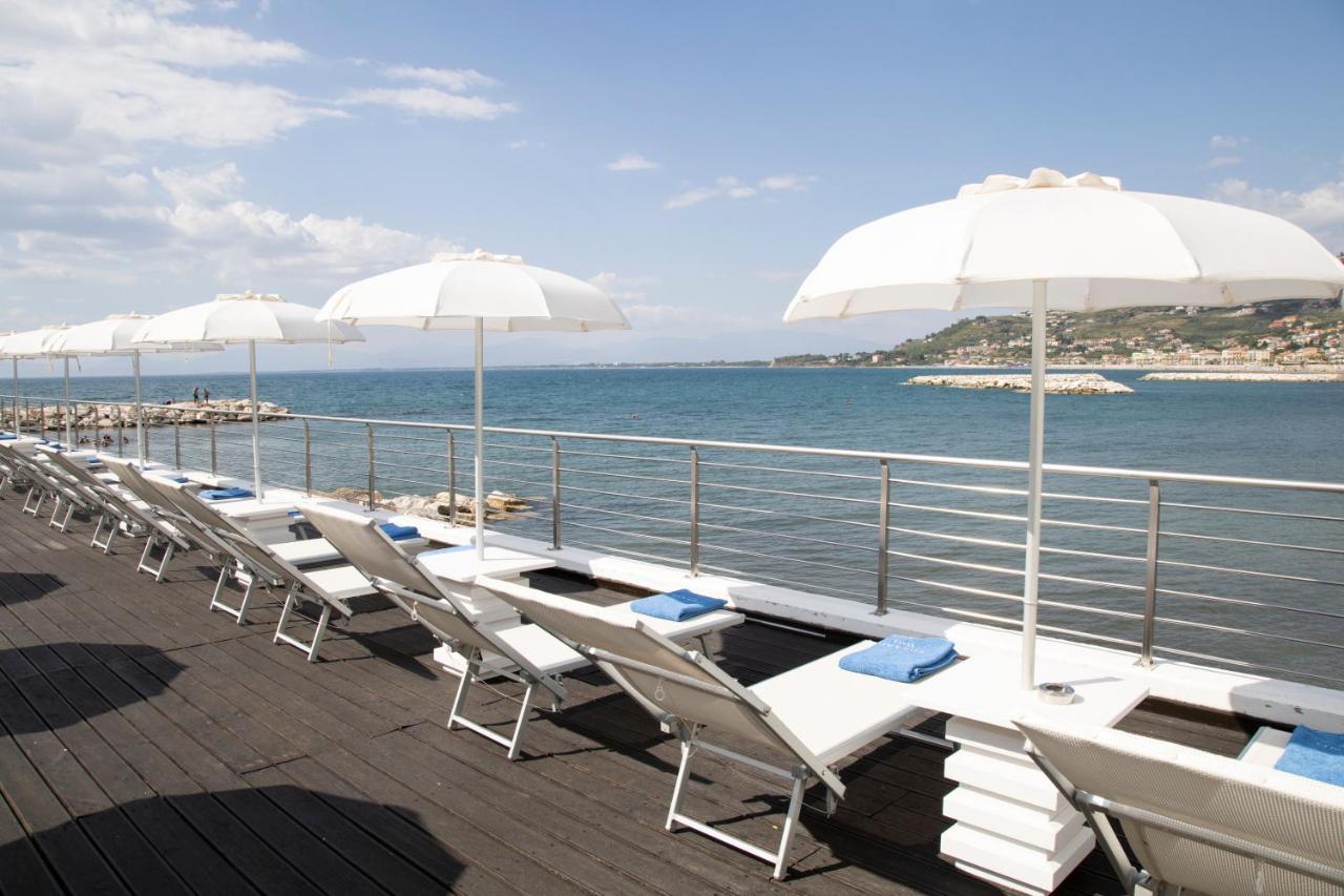 Furano Bahari Hotel Agropoli Eksteriør billede