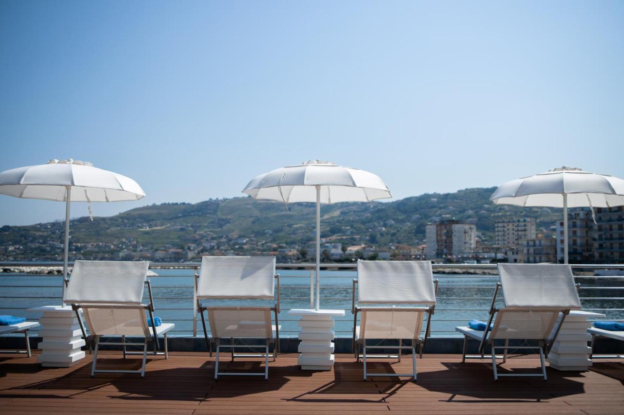 Furano Bahari Hotel Agropoli Eksteriør billede